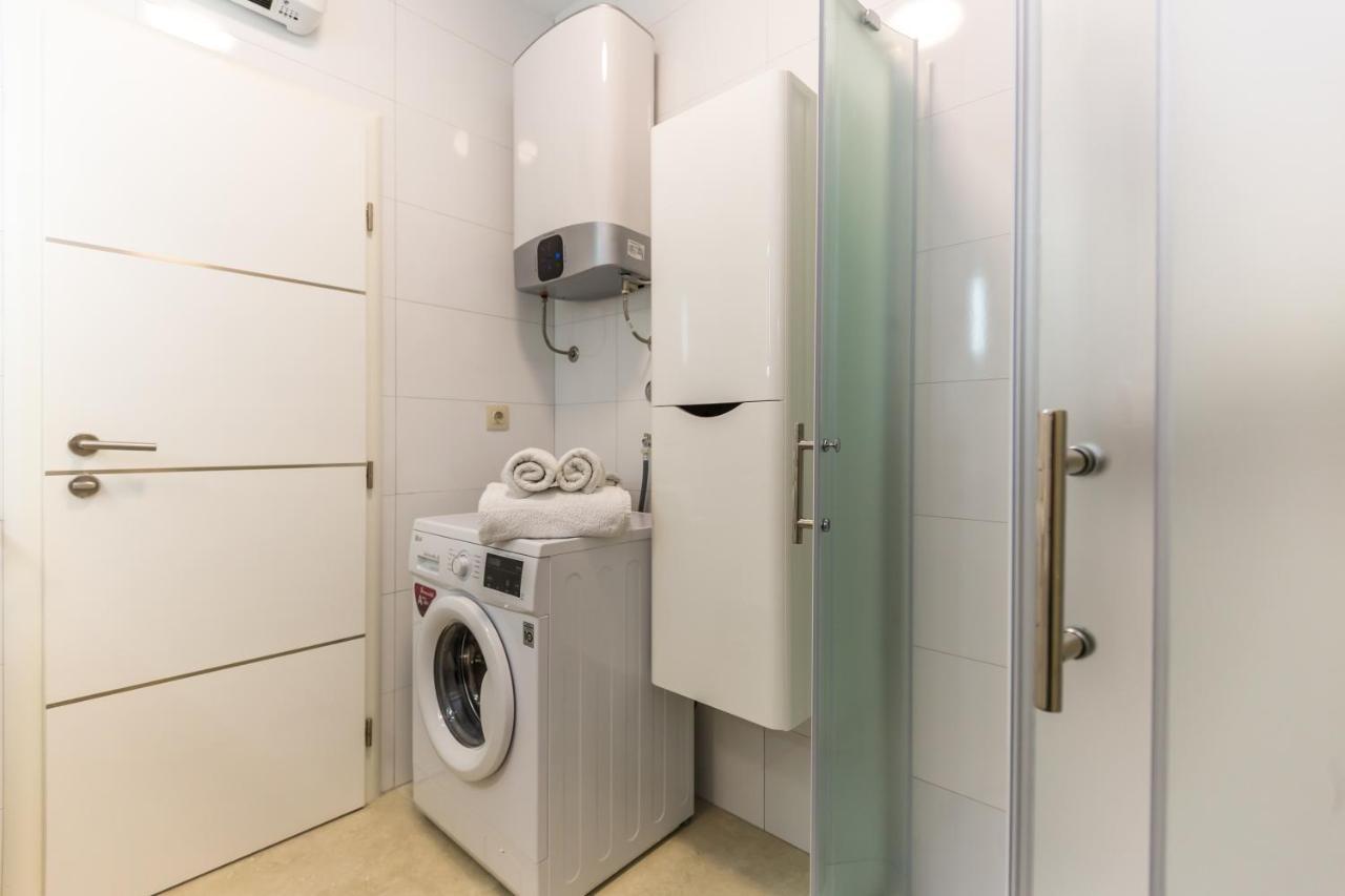Holiday House Almissa Омиш Экстерьер фото