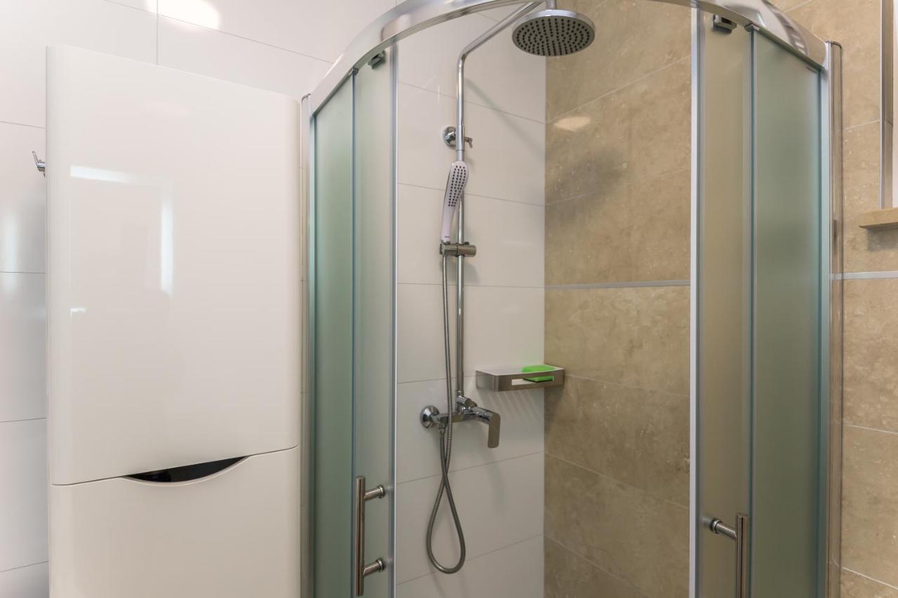 Holiday House Almissa Омиш Экстерьер фото