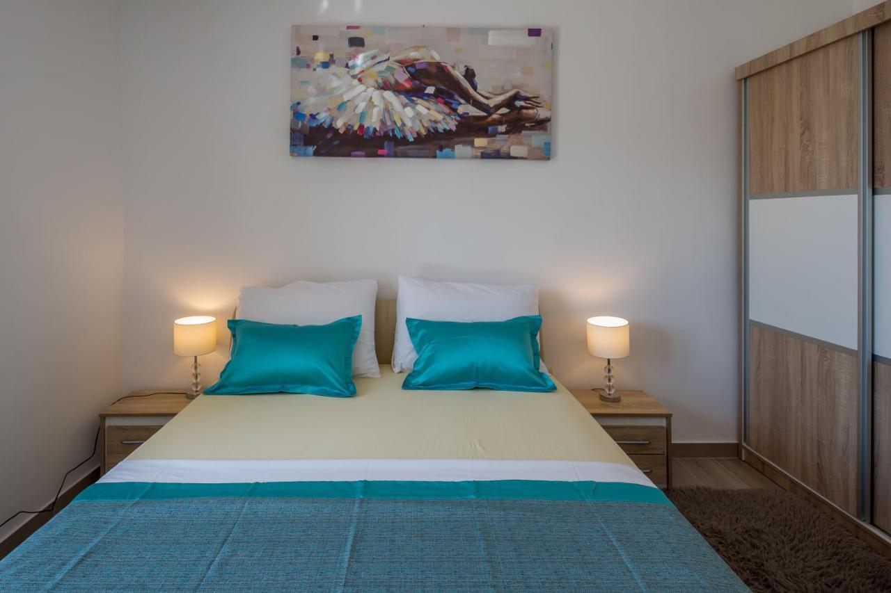 Holiday House Almissa Омиш Экстерьер фото