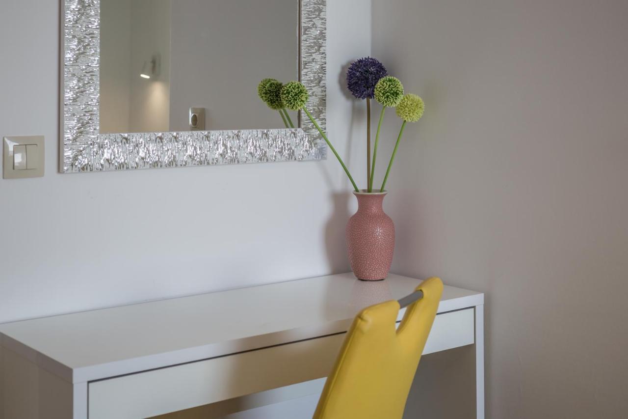 Holiday House Almissa Омиш Экстерьер фото